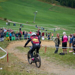 20180911091844-f213d41f.jpg